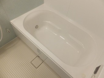 明るくスッキリとした浴室へ 明るくスッキリとした浴室へ